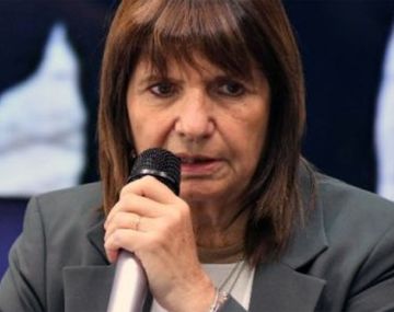 Denunciaron a Bullrich por abuso de autoridad tras su pedido de allanamientos a periodistas