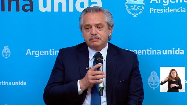 Alberto Fernandez: Es imperdonable que haya indocumentados en Argentina