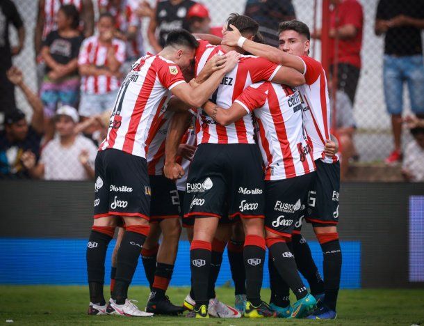 Barracas Central le ganó 1-0 a Platense