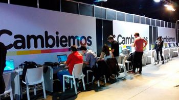 #?eleccion2015? cobertura de minutouno.com en la sede de cambiemos #?eleccion2015? cobertura de minutouno.com en la sede de cambiemos
