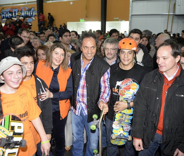 Scioli señaló en Tierra del Fuego: No hay provincias chicas, son todas grandes