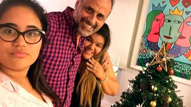 Jorge Rial, íntimo y en familia: Después de cuatro años mis hijas quisieron armar el árbol