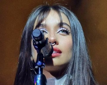 Los memes por María Becerra en los Premios Grammy