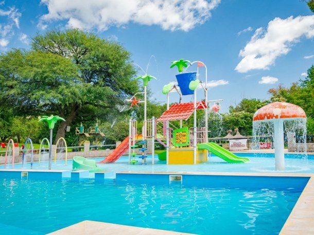 Tragedia en Córdoba: una nena de 12 años murió ahogada durante su viaje de egresados