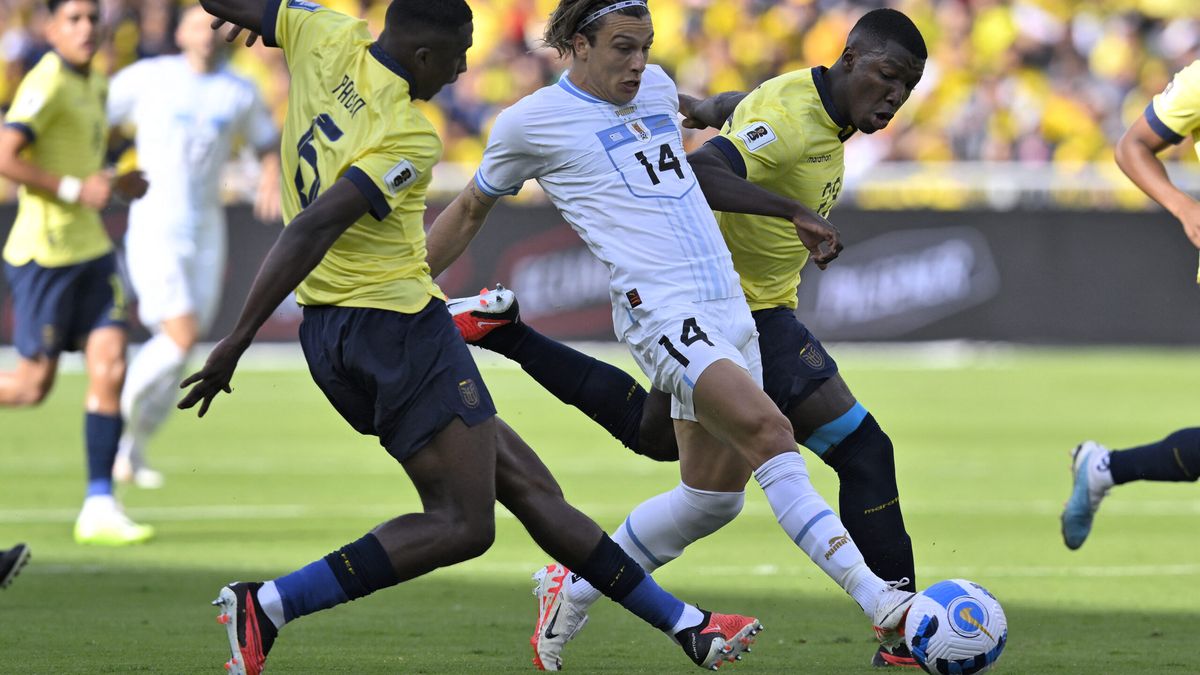 Ecuador lo dio vuelta y Bielsa perdió su primer partido en Uruguay