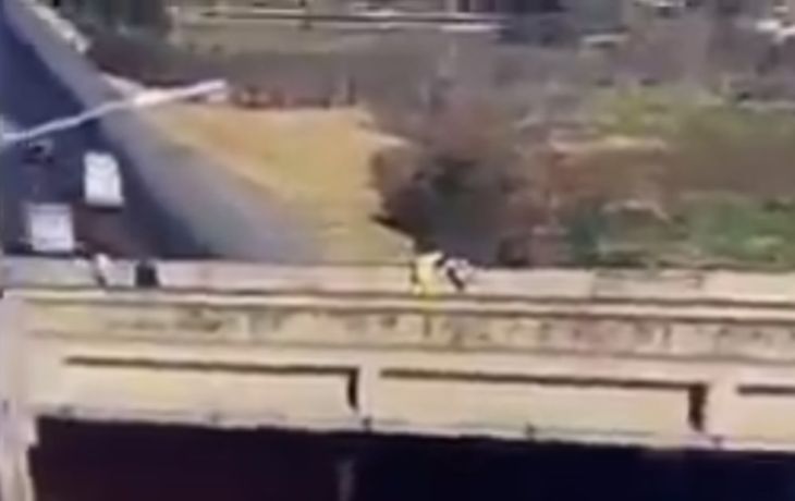 VIDEO: Un hombre quiso quitarse la vida en pleno Camino del Buen Ayre y fue rescatado