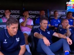 sorpresa: barros schelotto y carlos tevez evitaron el cruce en velez-talleres sorpresa: barros schelotto y carlos tevez evitaron el cruce en velez-talleres