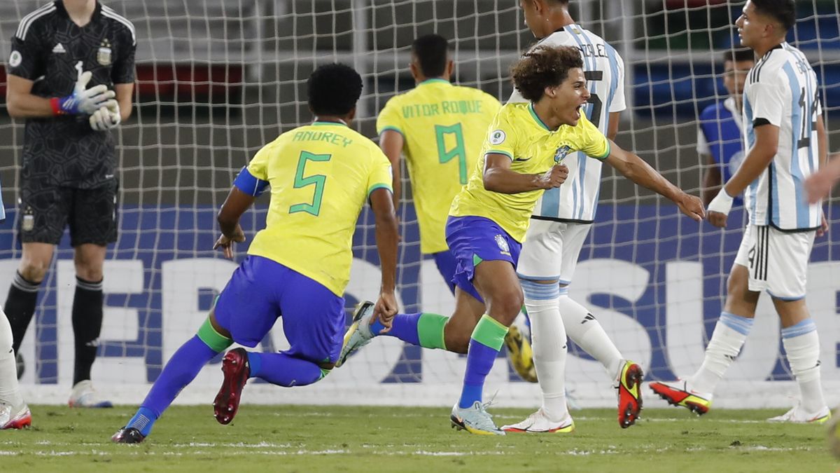 Sudamericano Sub 20: Argentina perdió 3-1 con Brasil