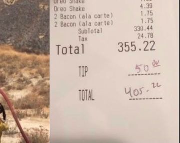 Una mujer anónima le regaló la cena a 25 bomberos