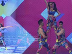 charlotte forcejeo con su novio por un beso y saco el peor puntaje de la historia charlotte forcejeo con su novio por un beso y saco el peor puntaje de la historia