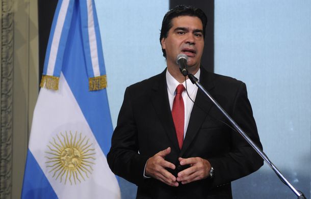 Capitanich repudió a Barrionuevo por su exabrupto contra Néstor Kirchner