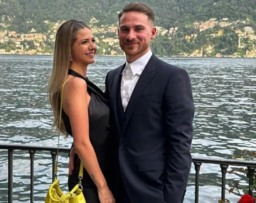 Nació la primera hija de Alexis Mac Allister y Ailén Cova: el singular nombre que eligieron