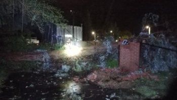 El fuerte temporal provocó destrozos en Escobar. El fuerte temporal provocó destrozos en Escobar.