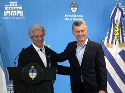 Mauricio Macri recibió a su par de Uruguay en la Quinta de Olivos Mauricio Macri recibió a su par de Uruguay en la Quinta de Olivos