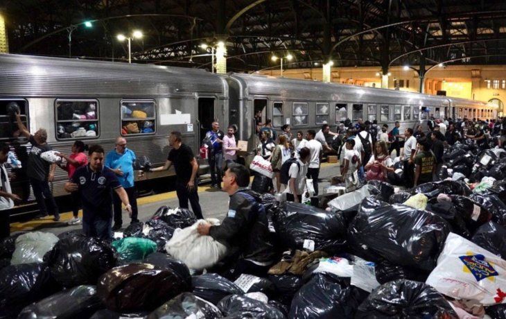 El Tren Solidario partió hacia Bahía Blanca con donaciones