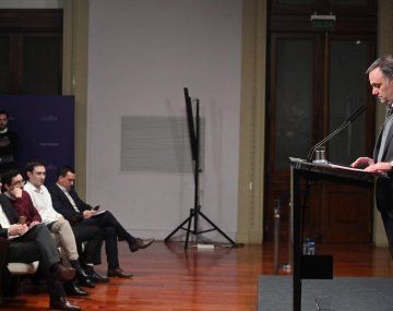 Sigue la motosierra: el Gobierno de Milei anunció el cierre de Vialidad Nacional