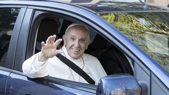 El Papa autorizó a los lefebvrianos a celebrar matrimonios El Papa autorizó a los lefebvrianos a celebrar matrimonios