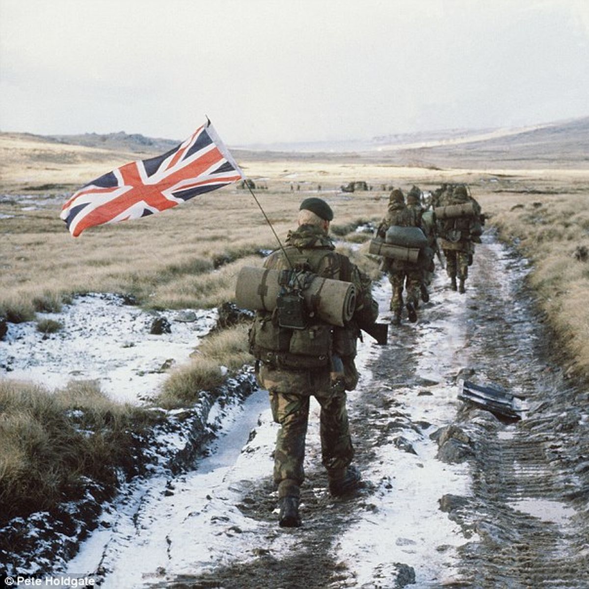 Gran Bretaña relativizó los suicidios de veteranos ingleses