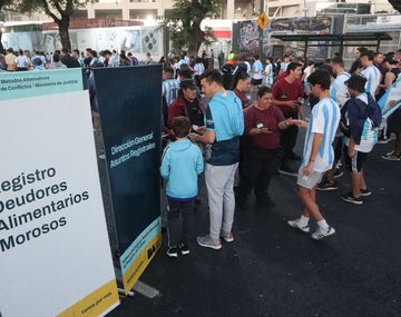 La Ciudad controlará a deudores alimentarios morosos en los recitales de Los Piojos en River