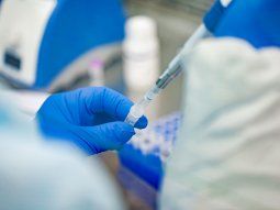 Descubrieron a un hombre con súperanticuerpos contra el coronavirus