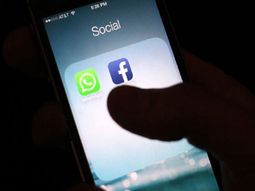 guerra entre facebook y whatsapp: ¿quien gana? guerra entre facebook y whatsapp: ¿quien gana?