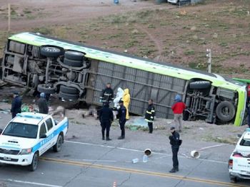 El vuelco trágico en Mendoza (Gentileza: Los Andes)