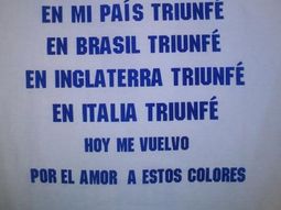 tevez ya tiene su remera oficial: vuelvo por amor a estos colores tevez ya tiene su remera oficial: vuelvo por amor a estos colores