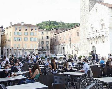 Reapertura de&nbsp;bares y negocios