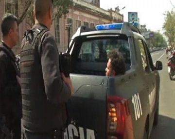 Un apostador ganó con la quiniela y se masturbó frente a la empleada de la agencia