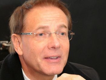 El embajador suizo, Johannes Matyassy