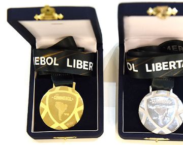 Las medallas que se entregarán después de la final de la historia
