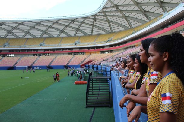 Equipo de fútbol femenino Manicoré - Crédito: Mario Dantas