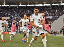 Deportiva Riestra y Deportivo Maipú debutan en la Copa Argentina