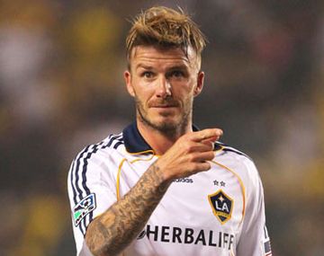 David Beckham será compañero de dos jugadores argentinos