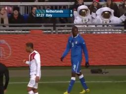 el polemico balotelli se pelea hasta con los astronautas el polemico balotelli se pelea hasta con los astronautas