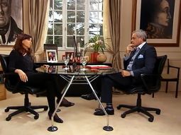 definiciones politicas en una entrevista de tono intimista definiciones politicas en una entrevista de tono intimista