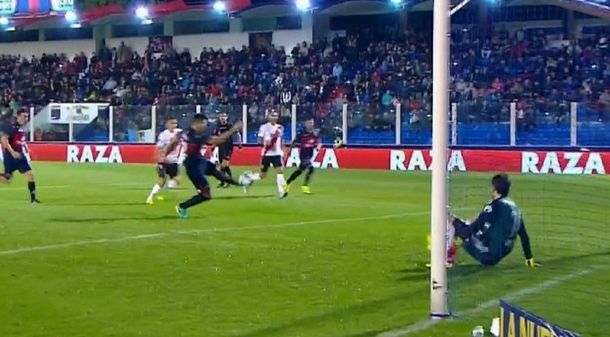 El penal para Tigre contra River - Crédito:&nbsp;@SC_ESPN