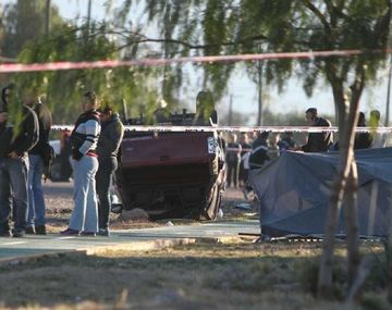 Apuñaló a una embarazada y mató con el auto a dos policías - Crédito: El Sol