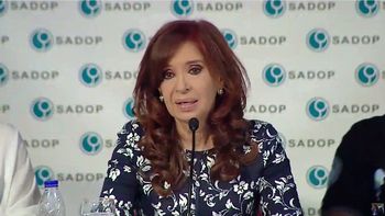 video: cristina se quebro al recordar lo que hizo nestor por los desaparecidos video: cristina se quebro al recordar lo que hizo nestor por los desaparecidos
