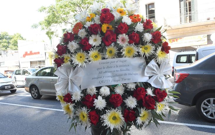 El último adiós y todas las muestras de afecto a Gerardo Rozín