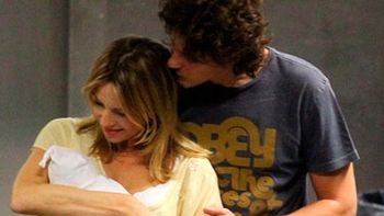 carla y lousteau presentan a su hijo gaspar carla y lousteau presentan a su hijo gaspar