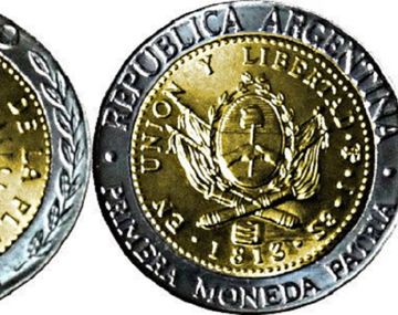 La Guardia Civil española advierte que el peso argentino puede confundirse con la moneda de dos euros