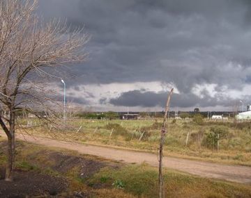 Dos hombres murieron en Uruguay alcanzados por rayos