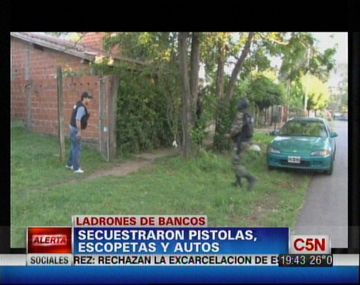 Desbaratan una banda acusada de asaltar bancos