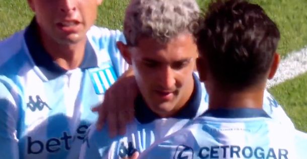 El gol de Gastón Martirena para el 1-0 de Racing ante Independiente