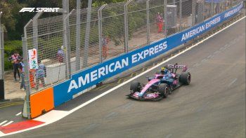 Franco Colapinto abandono en la Sprint del GP de Singapur Franco Colapinto abandono en la Sprint del GP de Singapur