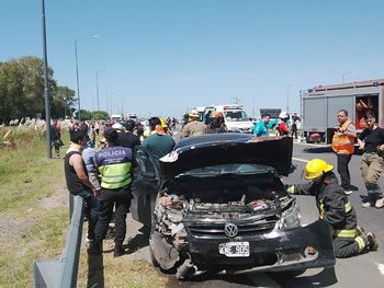 Cuatro heridos por accidente en la ruta interbalnearia 11