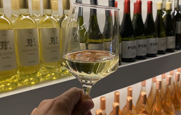 Sabores con alma en Chacarita: el rincón que marida emociones y vino