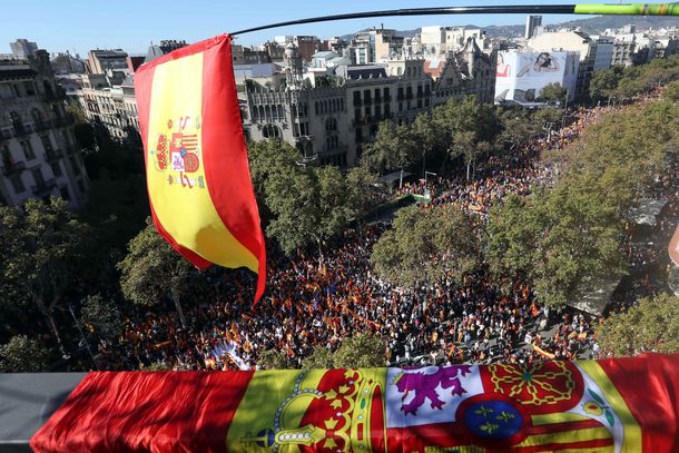 Barcelona: multitudinaria marcha por la unidad de España