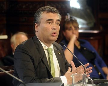 Vanoli negó restricciones de dólares